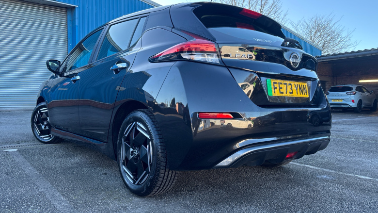 Nissan LEAF 110kW Acenta 39kWh 5dr Auto Electric Hatchback